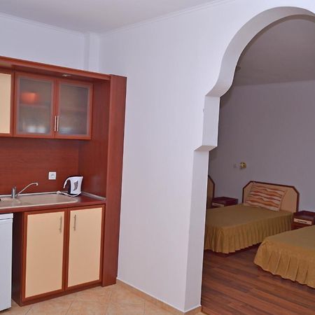 Svetlana Hotel Byala  Oda fotoğraf