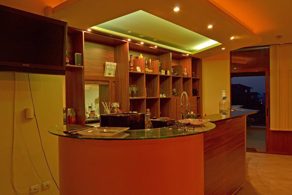 Svetlana Hotel Byala  Dış mekan fotoğraf